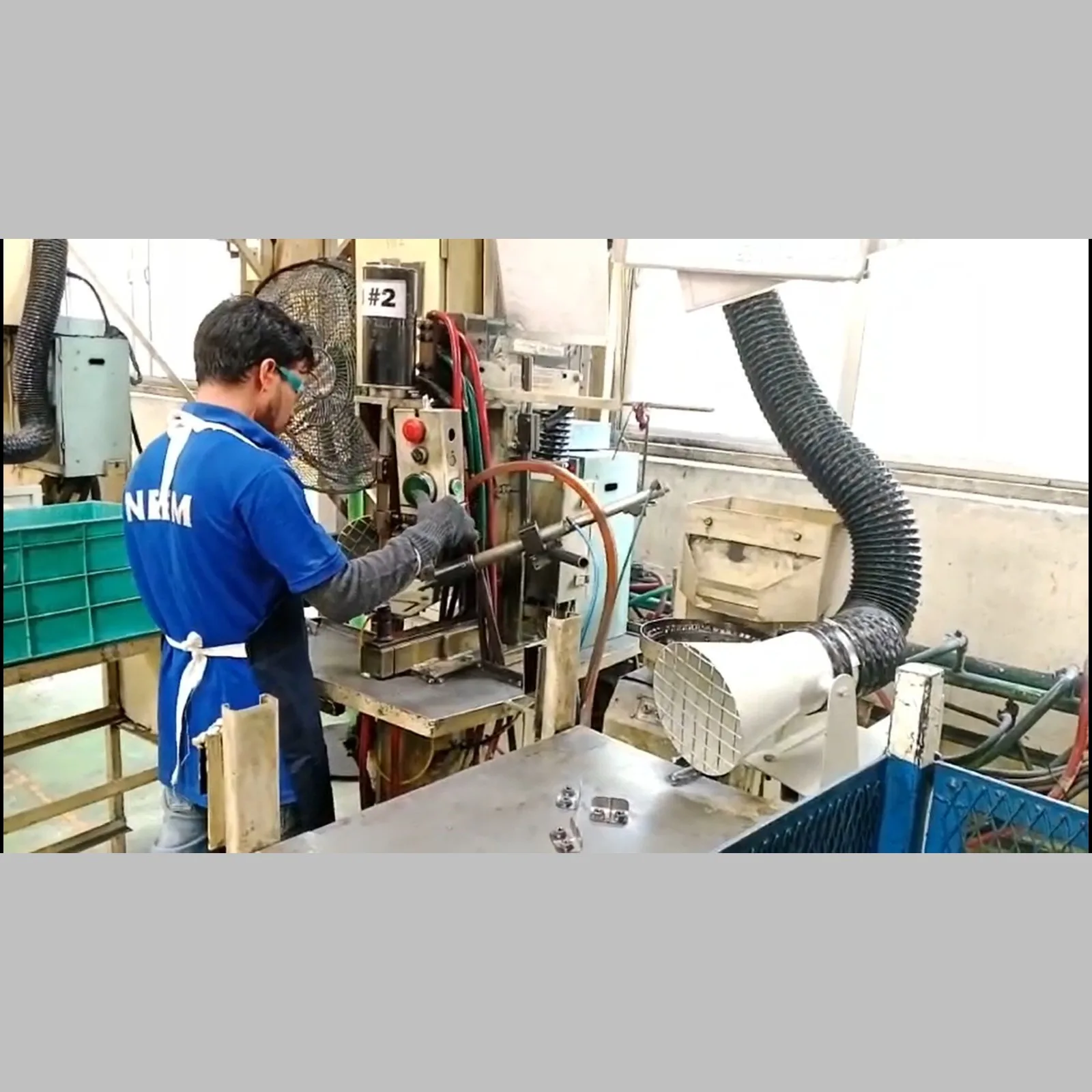 Essential Air Filtration and Dust Collection Systems for Industrial Applications